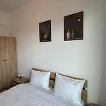 Loft Coresi Mall Lägenhet *