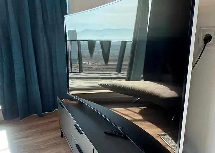 Loft Coresi Mall * 布拉索夫